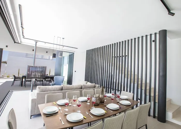 Tatil Evi In Mit Grossem Garten By Interhome